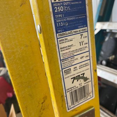 M33-7’ Keller fiberglass Ladder