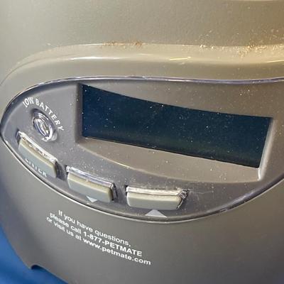 M37-Automatic Pet Feeder