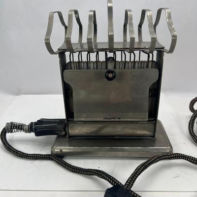 1910’s – 1920’s Simplex Model 215 Toaster with built in rack