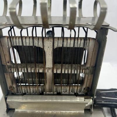 1910’s – 1920’s Simplex Model 215 Toaster with built in rack