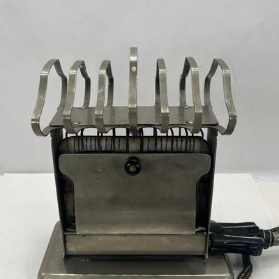1910’s – 1920’s Simplex Model 215 Toaster with built in rack