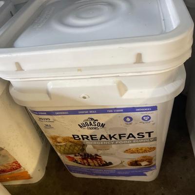 M43-three buckets of emergency food supply