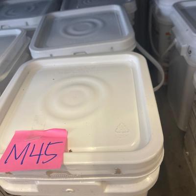 M45-three buckets of emergency food supply