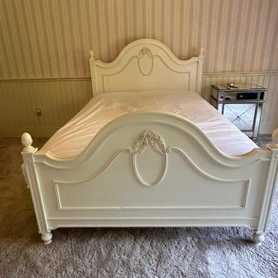 White full bed