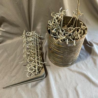 Peg hooks & shelf bracket