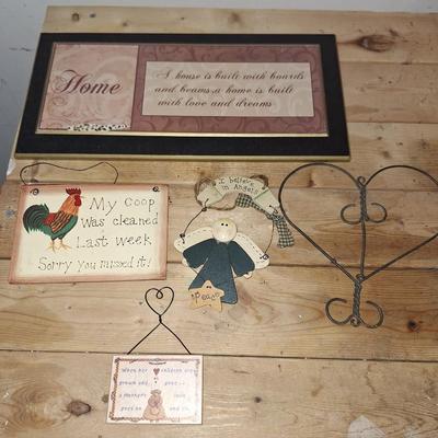 6 pc Home Decor Sign Lot