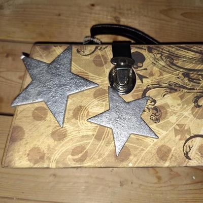 "Wood" purse