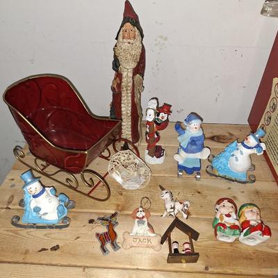 12 pc Christmas lot