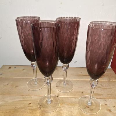 4 Purple Wine Glasses