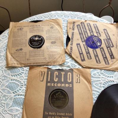 78 RPM Records and 45 Records.