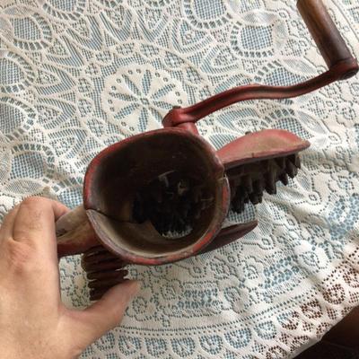 Vintage Corn Shucker