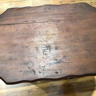 Vintage Wood Side/Parlor Table