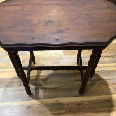 Vintage Wood Side/Parlor Table