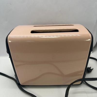 Pink Westinghouse toaster