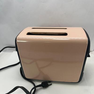 Pink Westinghouse toaster