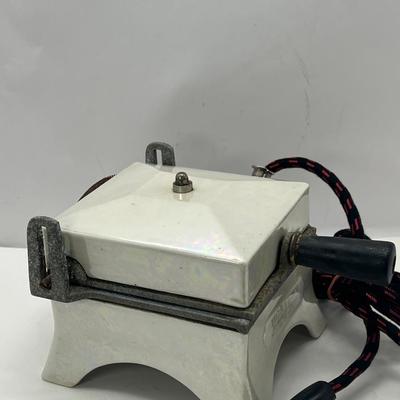 Hostess sanwich press