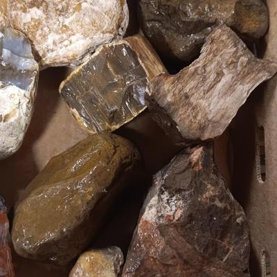 LARGER ROCKS (6)