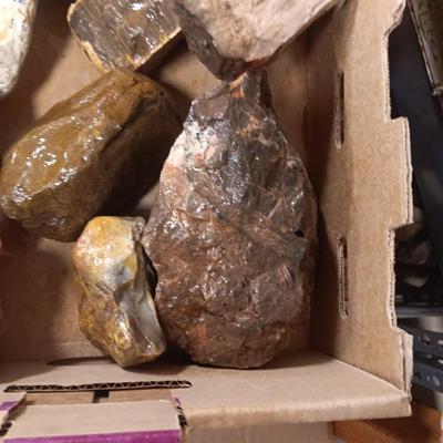 LARGER ROCKS (6)