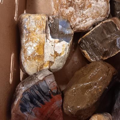 LARGER ROCKS (6)