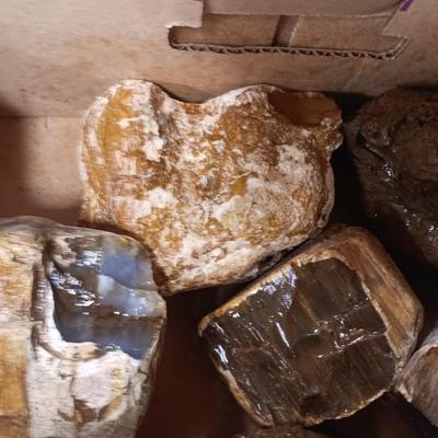 LARGER ROCKS (6)