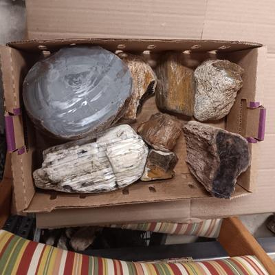 LARGER ROCKS (8)