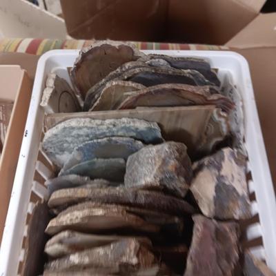 LAPIDARY SLABS (16)