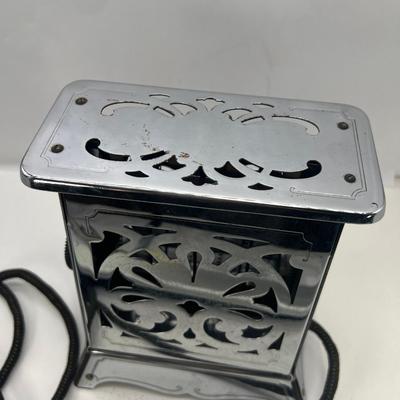 Hotpoint pierced design 2 sided toaster
