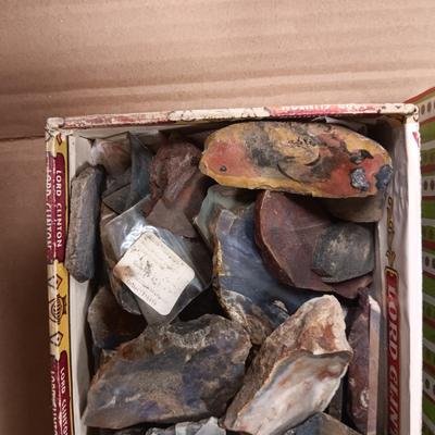 SMALL - MEDIUM SIZE ROCKS (1)