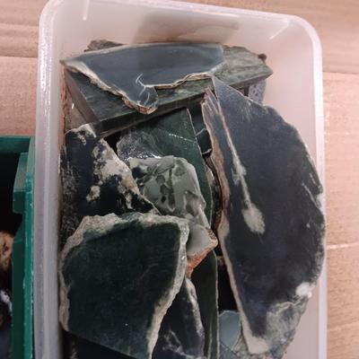 SLABS AND SMALLER ROCKS