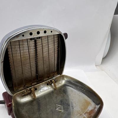Prometheus Art Deco Toaster