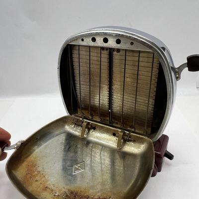 Prometheus Art Deco Toaster