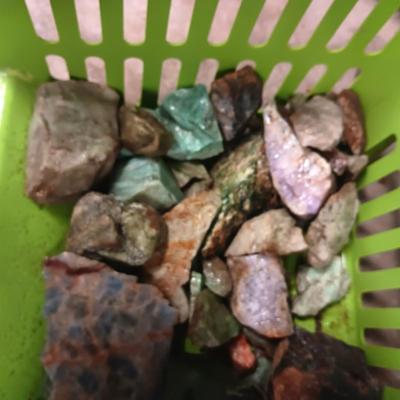 SMALL - MEDIUM ROCKS (3)