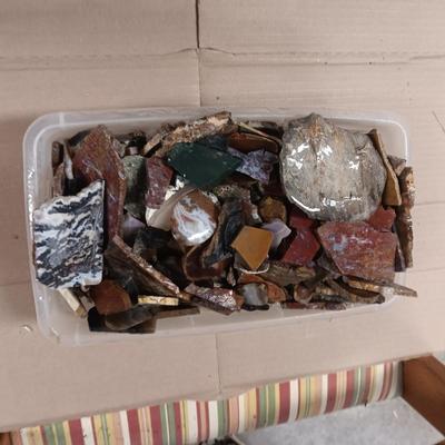 VARIOUS SIZES OF CUT ROCK