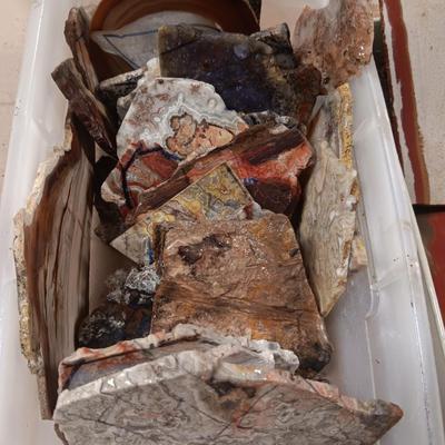 LAPIDARY SLABS (18)