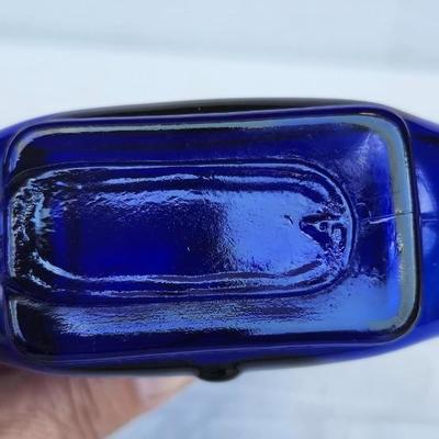 Vintage Glass Bottle lot with Green and Blue Glass Glass Cat Decanter. Vintage Banjo Glass Bottle