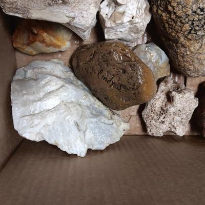 MEDIUM - LARGE ROCKS (3)