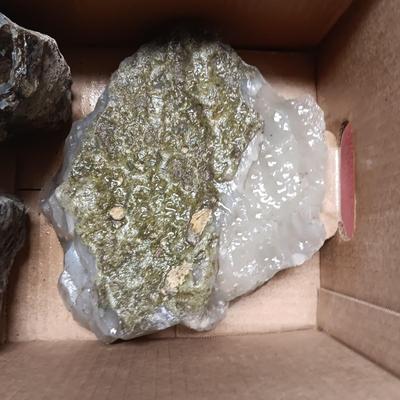 LARGE ROCKS (10)