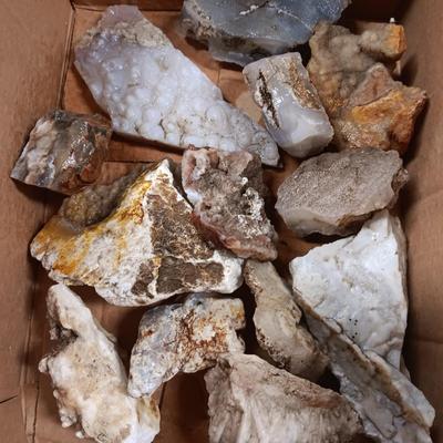 MEDIUM ROCKS (9)