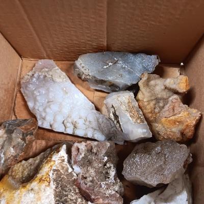 MEDIUM ROCKS (9)
