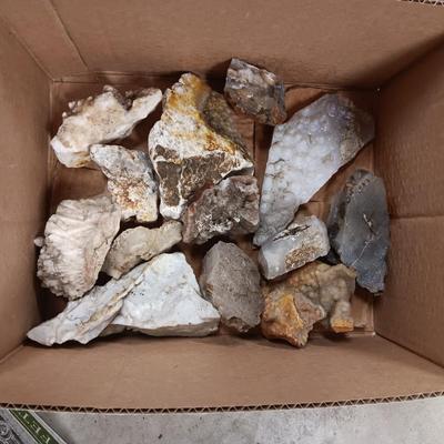 MEDIUM ROCKS (9)