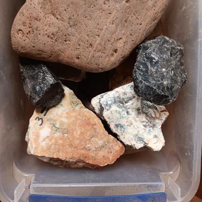 VARIOUS SIZES OF ROCK