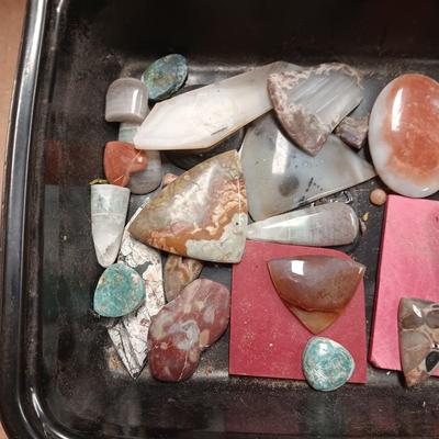 APPALOOSA & RHODONITE PLUS OTHER ROCKS