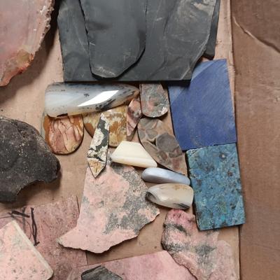 APPALOOSA & RHODONITE PLUS OTHER ROCKS