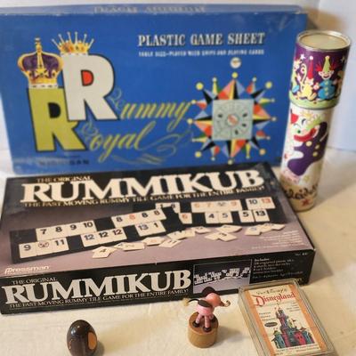 Vintage children Game lot with 1964 WALT DISNEY'S DISNEYLAND WHITMAN CHARACTERS CARD GAME PLAYED