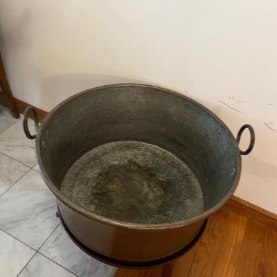 Large 24” Diameter Copper Pot/Cauldron W/Stand (P-RG)