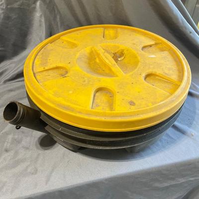 Oil pan