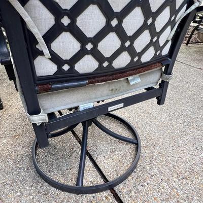HAMPTON BAY ~ Seven (7) Piece Outdoor Patio Set ~ *Read Details