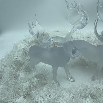 Pair of moose