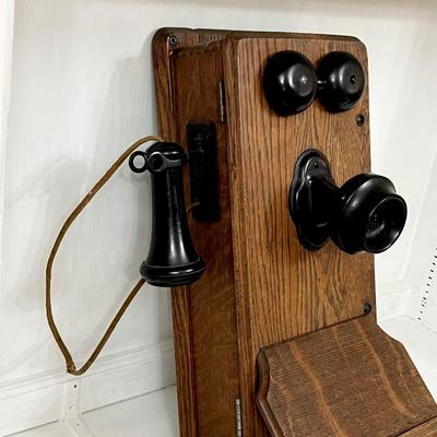 Vtg Oak Wall Telephone