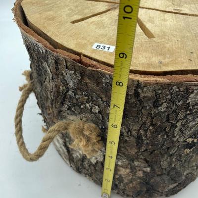 Stump with handles